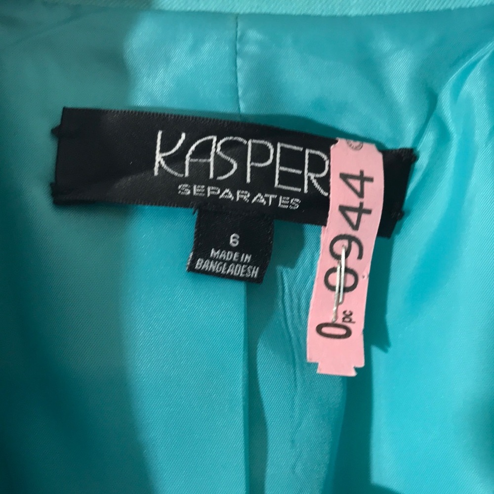 Jacket - Picture 2 of 8